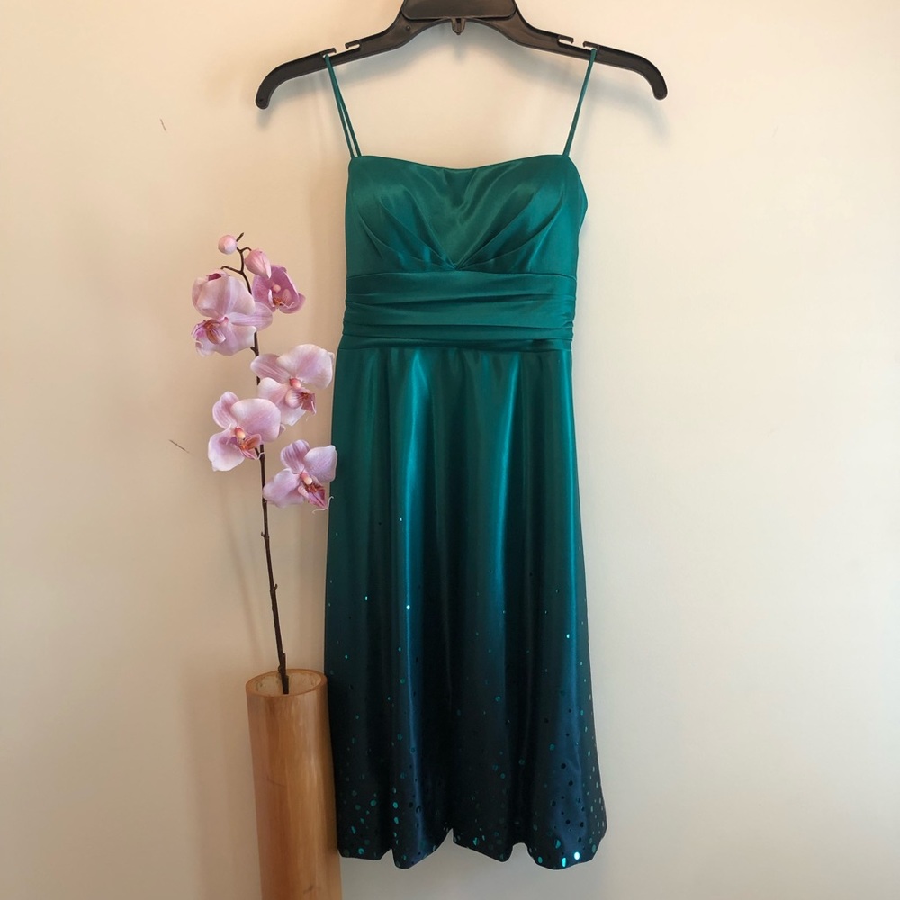 Junior’s Jump Apparel Dress Size 3/4